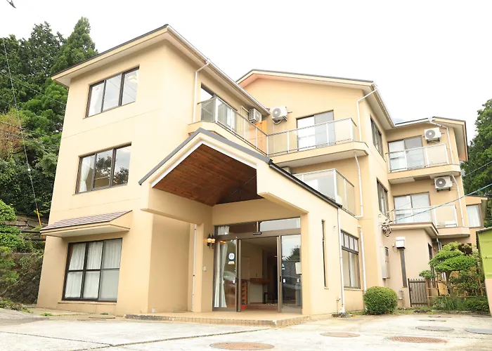 Cheap hotel: Raku